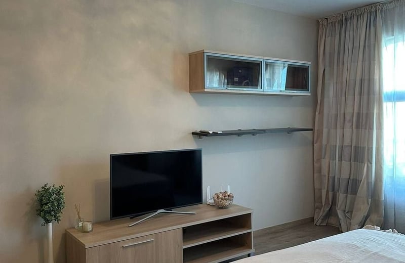 Alquiler de un apartamento amueblado de 2 habitaciones en un distrito prestigioso, Varna, Bulgaria